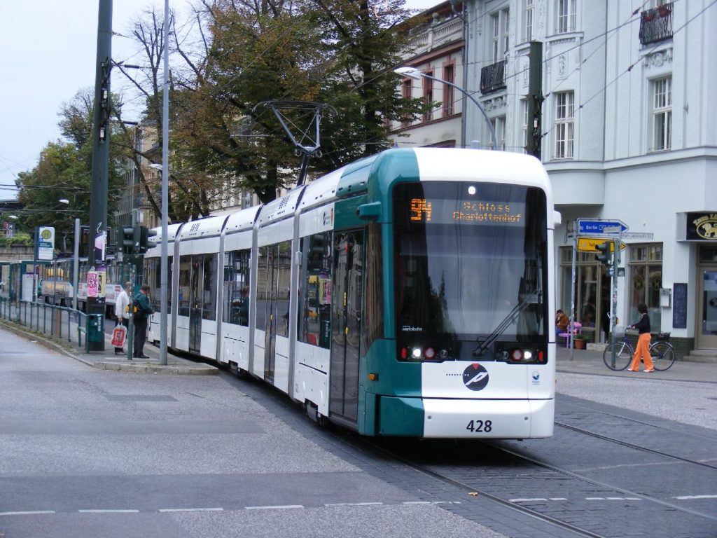 Änderungen zum Fahrplanwechsel: Ost/West (3)