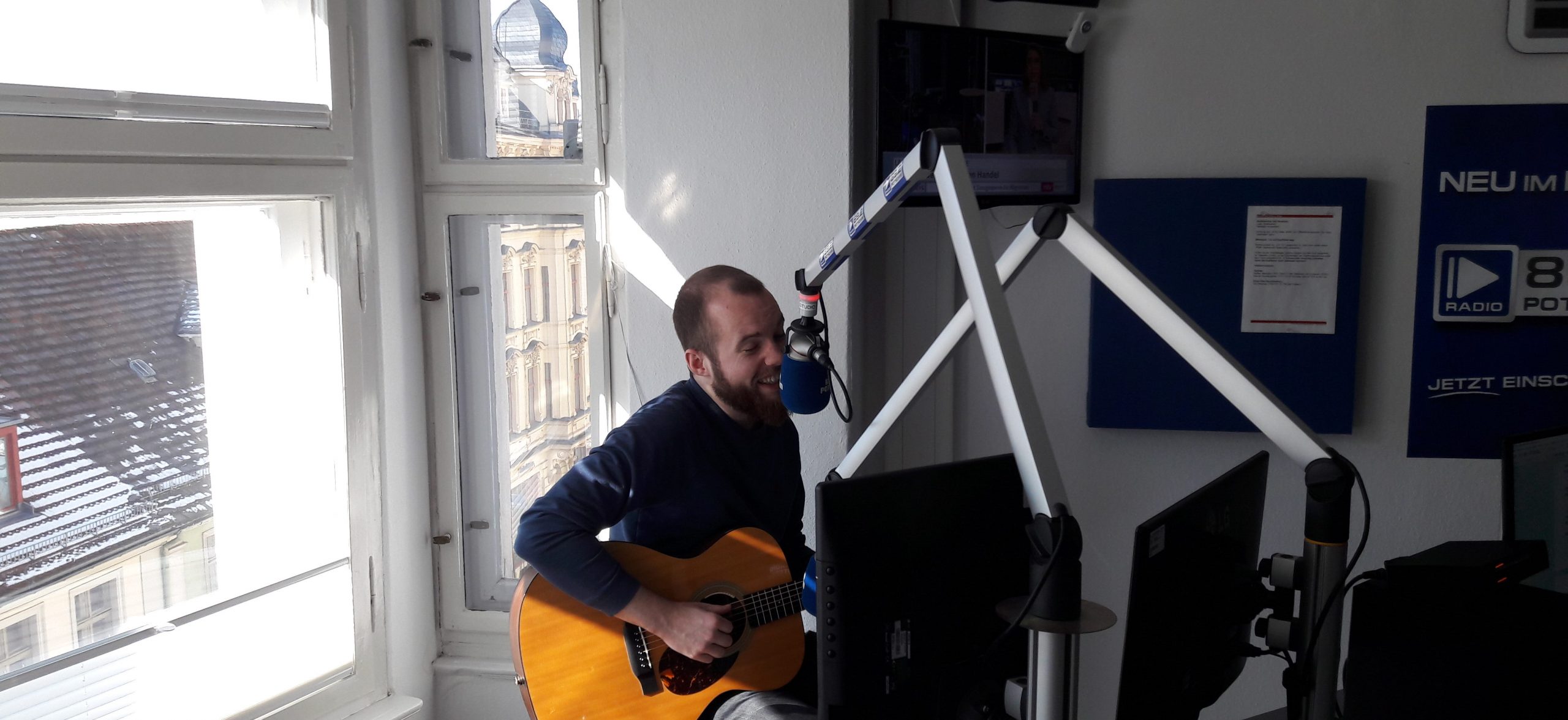 Lukas Droese live im Studio – mit Akkustiksound