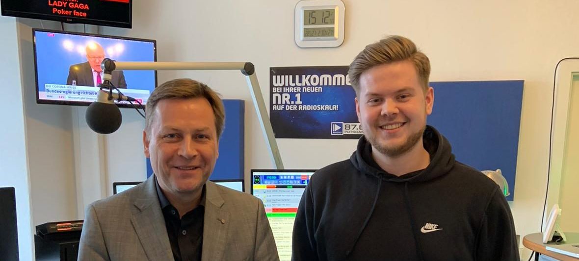 Uni Potsdam Präsident Prof. Oliver Günther: Einer der DJs bei POTSDAM TANZT