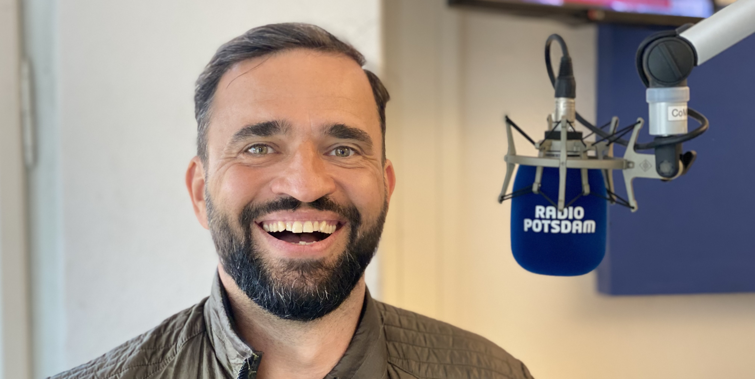 Was gibts Neues bei Hannes Kreuziger? Interview mit dem Potsdamer Singer Songwriter