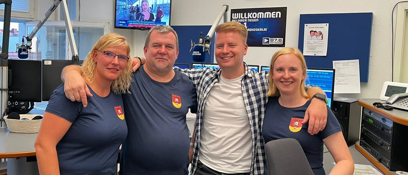 „Helden wie Ihr mit dem Förderverein der Freiwilligen Feuerwehr Uetz Paaren