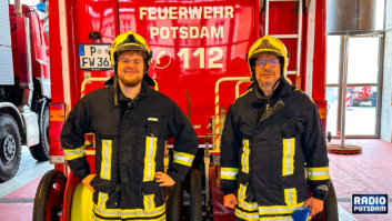 Smyrek arbeitet … bei der Feuerwehr Potsdam (mit Jan Lohan)