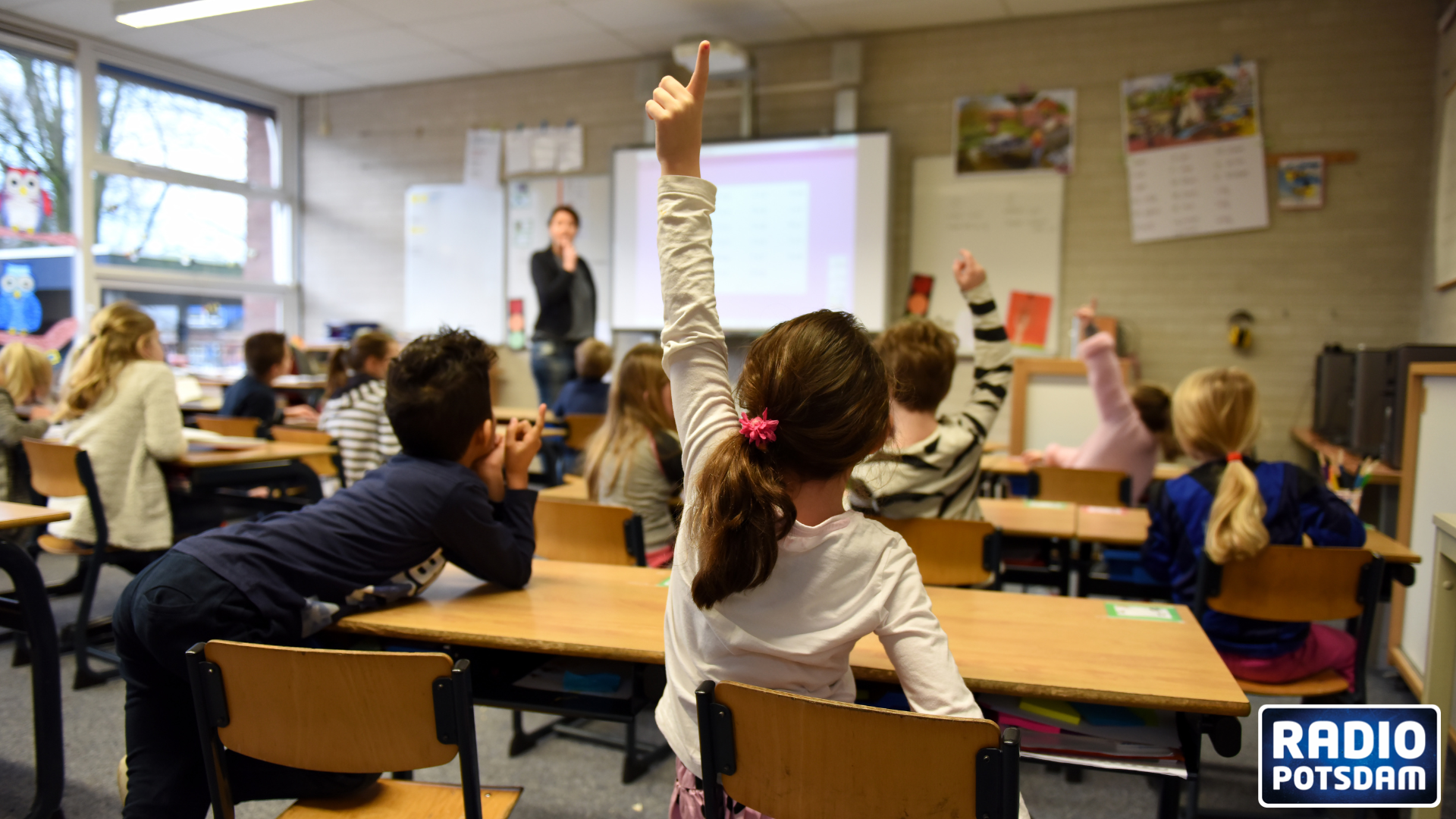 Das sollten Eltern und Autofahrern zum Schulstart beachten (Tipps von der Polizei)