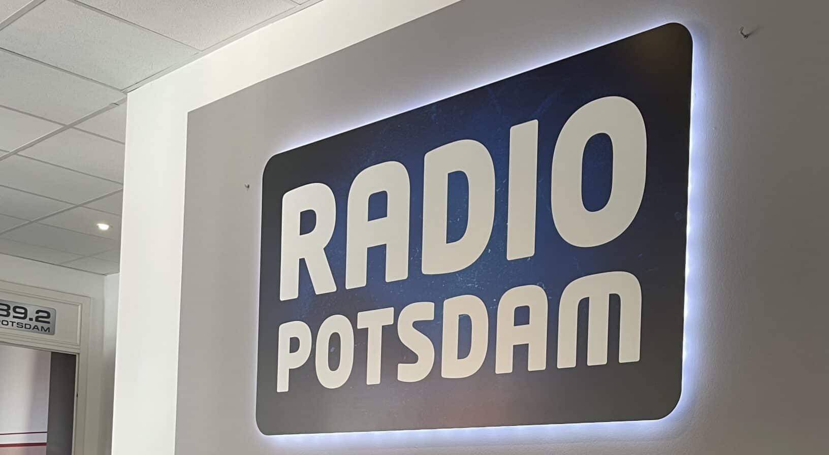 Wie bleibt es im Radio Potsdam Sendestudio kühl?