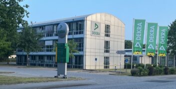 Ist genug Luft auf den Reifen und reicht die Bremsflüssigkeit?